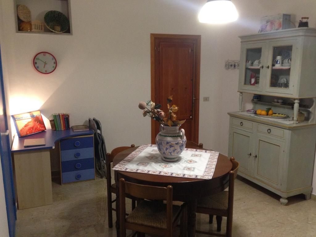 Casa Con Verande Sul Mare A 2 Minuti A Piedi Dalla Spiaggia Custonaci Oda fotoğraf